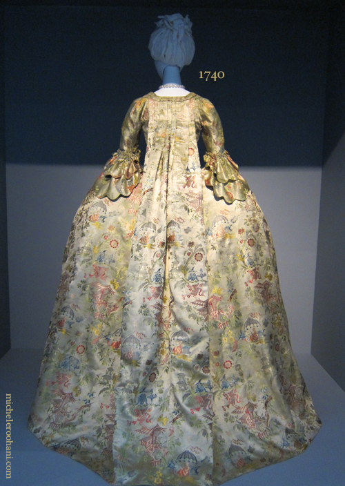 Robes du XVIIIe siècle Robe-a-la-francaise-1740-michele-roohani